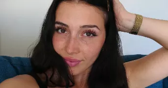 thelma pet sitter à LYON 05 69005