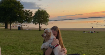 jeanne pet sitter à LAUBRESSEL 10270_1