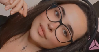 andrea pet sitter à VALSERHONE 01200_0