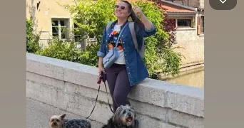julia dog sitter à MESSIMY SUR SAONE 01480
