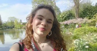 carmen pet sitter à ST LEU LA FORET 95320