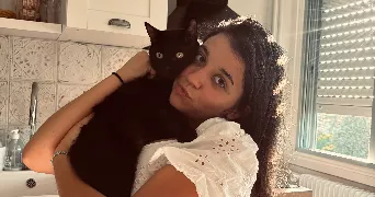 justine pet sitter à Chalon-sur-Saône 71100
