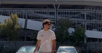 hugo pet sitter à NICE 06000