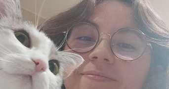 eva cat sitter à VILLEJUIF 94800