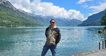 hamza dog sitter à VELIZY VILLACOUBLAY 78140