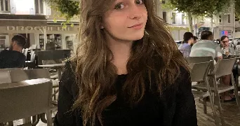 leonie pet sitter à VALENCE 26000