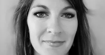 emilie pet sitter à STE FLAIVE DES LOUPS 85150