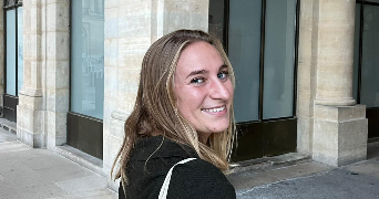 léa pet sitter à PARIS 15 75015_0