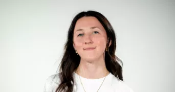 léa pet sitter à VILLEFRANCHE SUR SAONE 69400