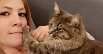 maud pet sitter à VILLENEUVE LA GUYARD 89340_2