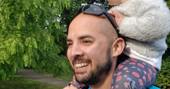 ludovic pet sitter à ST PIERRE EN FAUCIGNY 74800_0
