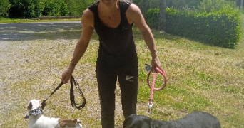 stephanie pet sitter à MONTCEAU LES MINES 71300_1