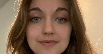 clara pet sitter à PARIS 01 75001