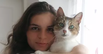 Camille pet sitter à TREDANIEL 22510