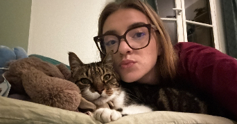 camille pet sitter à CHATEAUNEUF GRASSE 06740_2