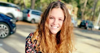 tiphaine pet sitter à ST LAURENT DU VAR 06700