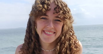 amandine pet sitter à  63100