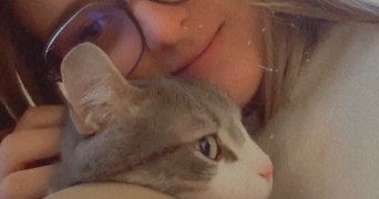 romane pet sitter à MONTLOUIS SUR LOIRE 37270_1