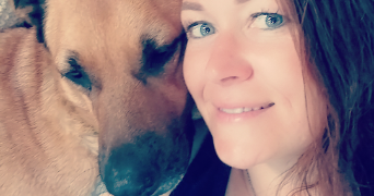 flora pet sitter à ST GERVASY 30320_3