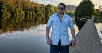 tsabadze dog sitter à NANCY 54000