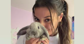 charlene pet sitter à MONT ST AIGNAN 76130