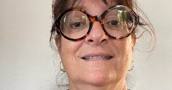 corinne pet sitter à CARBON BLANC 33560