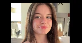 mélanie pet sitter à LABATUT 40300