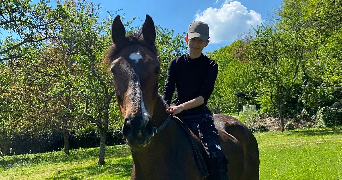 théo pet sitter à ECROUVES 54200_1