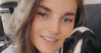 manon pet sitter à ST ANDRE DE CORCY 01390_5