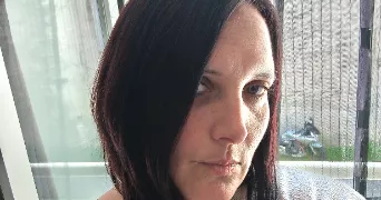 claire pet sitter à VILLENEUVE D OLMES 09300