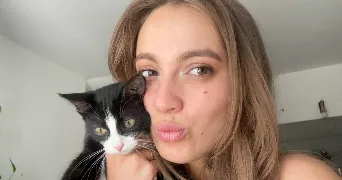 emma pet sitter à PELISSANNE 13330