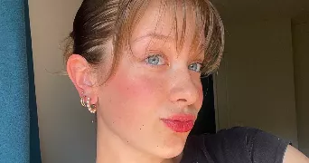 julie pet sitter à VANDOEUVRE LES NANCY 54500