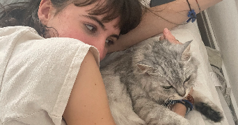 flore pet sitter à NEUILLY SUR SEINE 92200_5