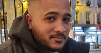 damien pet sitter à CLICHY SOUS BOIS 93390_0