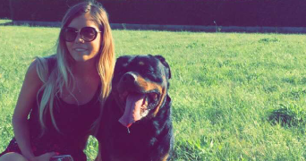 nelly pet sitter à ST PRIEST 69800_2