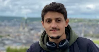 abdelhalim cat sitter à ST ETIENNE DU ROUVRAY 76800
