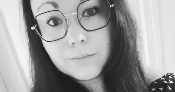 justine pet sitter à CROSSES 18340