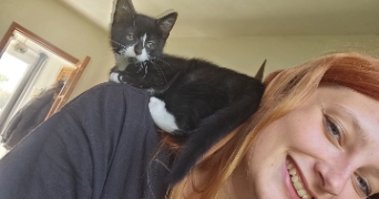 christalle pet sitter à DOMPIERRE SUR BESBRE 03290_2