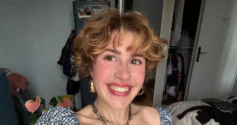 lola pet sitter à ST MAUR DES FOSSES 94210