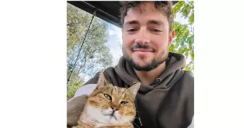 pierrick pet sitter à PESSAC 33600