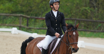 emilie pet sitter à CHENEREILLES 42560_3