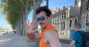 jean pet sitter à ORLEANS 45000_1