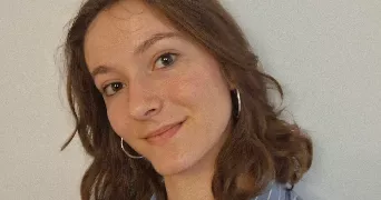 constance pet sitter à PARIS 15 75015