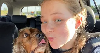 lola pet sitter à ST GENIS LES OLLIERES 69290