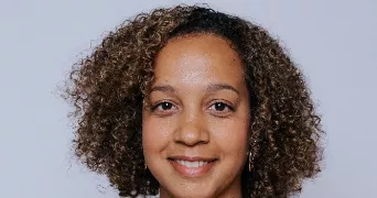 elodie pet sitter à PARMAIN 95620
