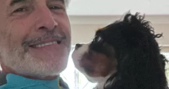 guy pet sitter à PARIS 19 75019