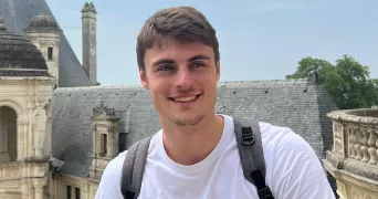 victor pet sitter à CHAMPIGNY SUR MARNE 94500