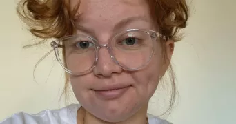 lara pet sitter à LYON 05 69005