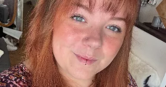 chloé pet sitter à LAVAL 53000