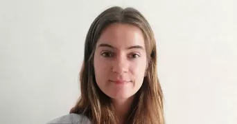agathe pet sitter à LA MADELEINE 59110